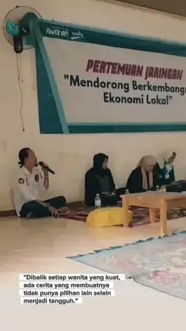Marnan sarbini apresiasi komunitas perempuan Kepala keluarga hebat dan tangguh......  Kepedulian perempuan hebat dan tangguh bagi masyarakat di daerahnya sangatlah penting! Mereka dapat menjadi contoh bagi orang lain dengan kepedulian dan kontribusi mereka dalam membangun masyarakat yang lebih baik. Dengan kepedulian dan ketangguhan mereka, perempuan dapat membantu meningkatkan kualitas hidup masyarakat, mempromosikan kesetaraan gender, dan memberdayakan komunitas.#tangguh #wanitahebat #wanitakuat 