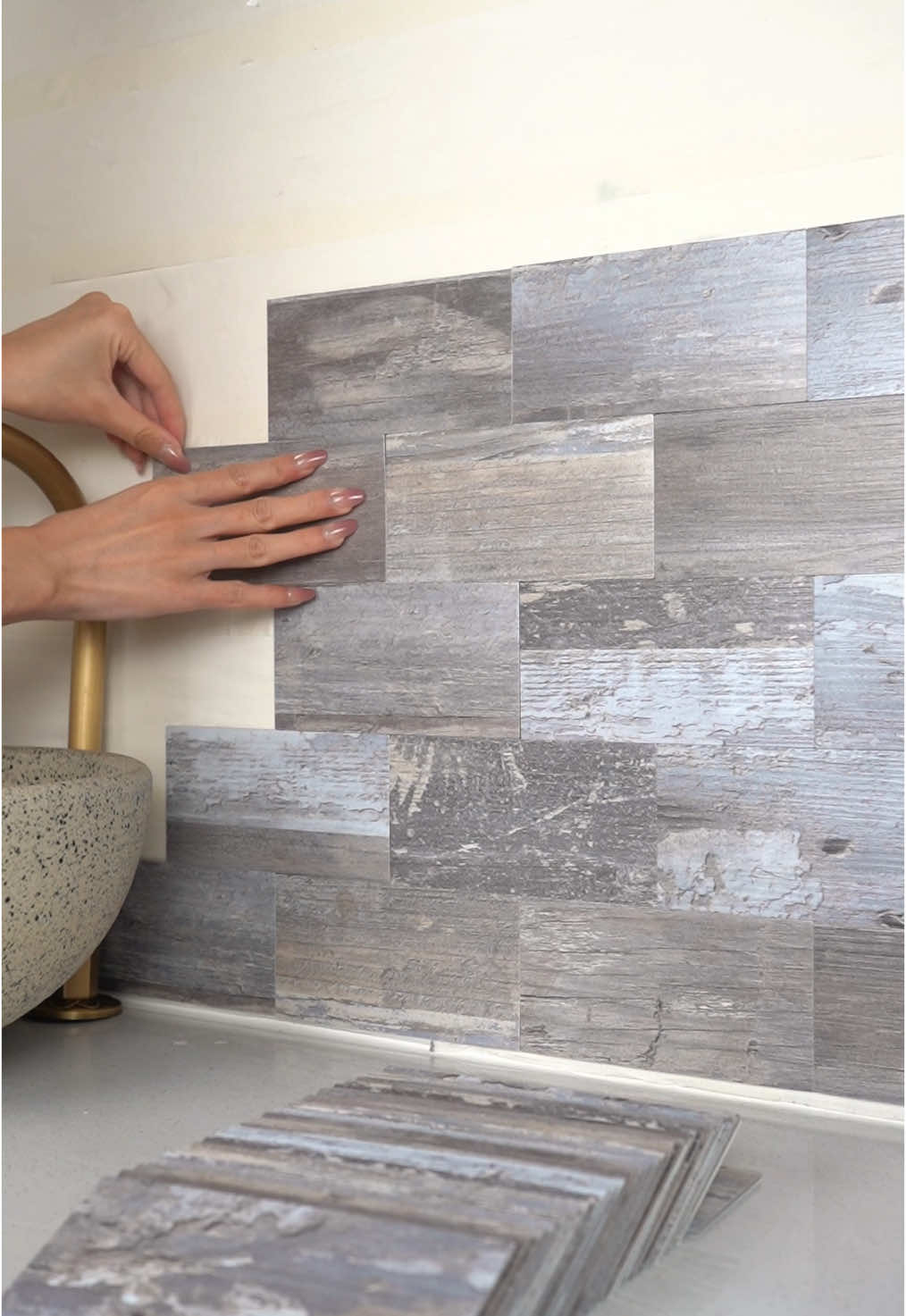 100pcs peel and stick tiles #stickgoo #peelandsticktile #backsplashtile #DIY #peelandstickbacksplash #homeimprovement #bathroommakeover #fypage #bathroomdecor #falldiydecor 