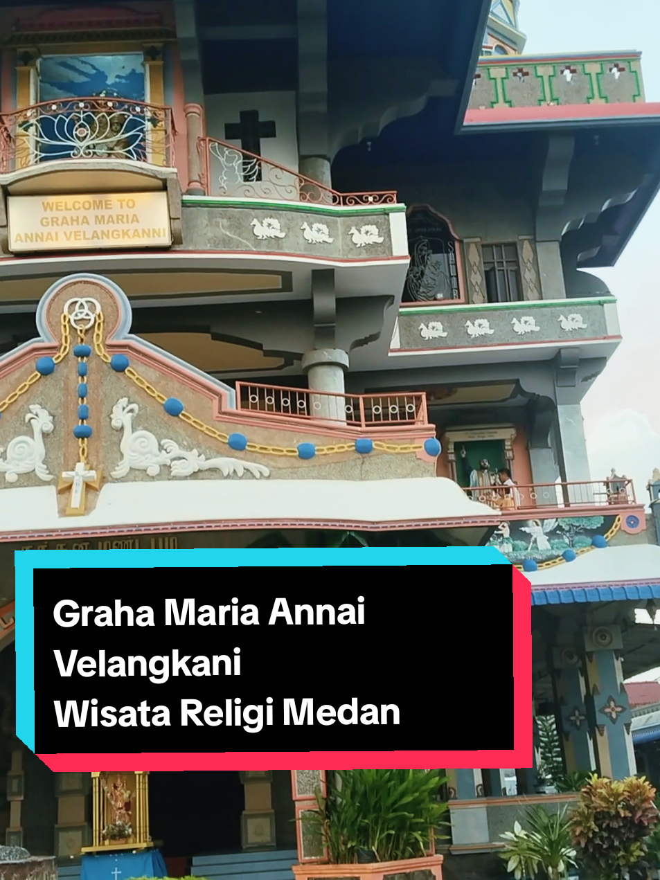 Graha Maria Annai Velangkani,.. tempat mengisi kembali energi spiritual dan menemukan cinta kasih Tuhan yang tak terbatas. #grahamariaannaivelangkani  #wisatareligimedan  #desaingerejaunik  #arsitekturkatolik  #fyppppp 