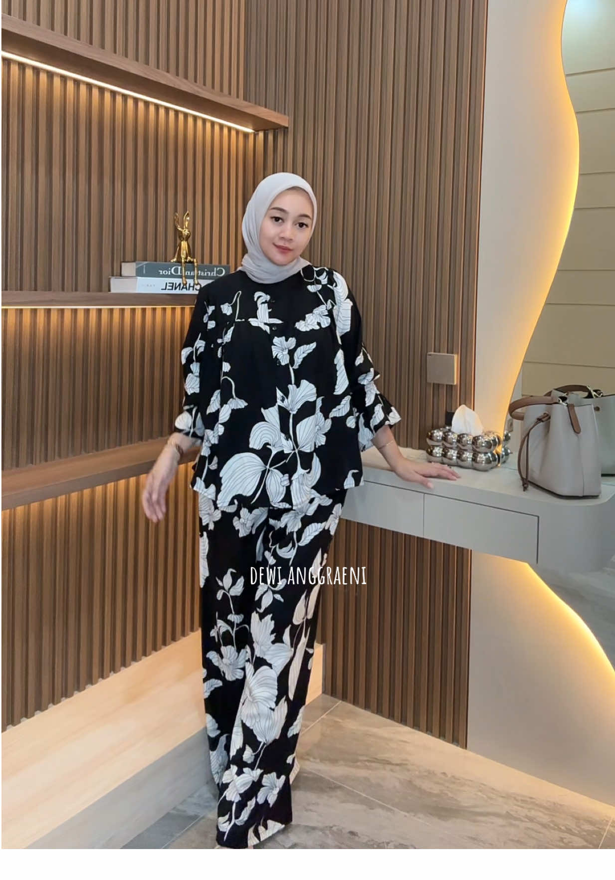 aku pake kode onix🖤