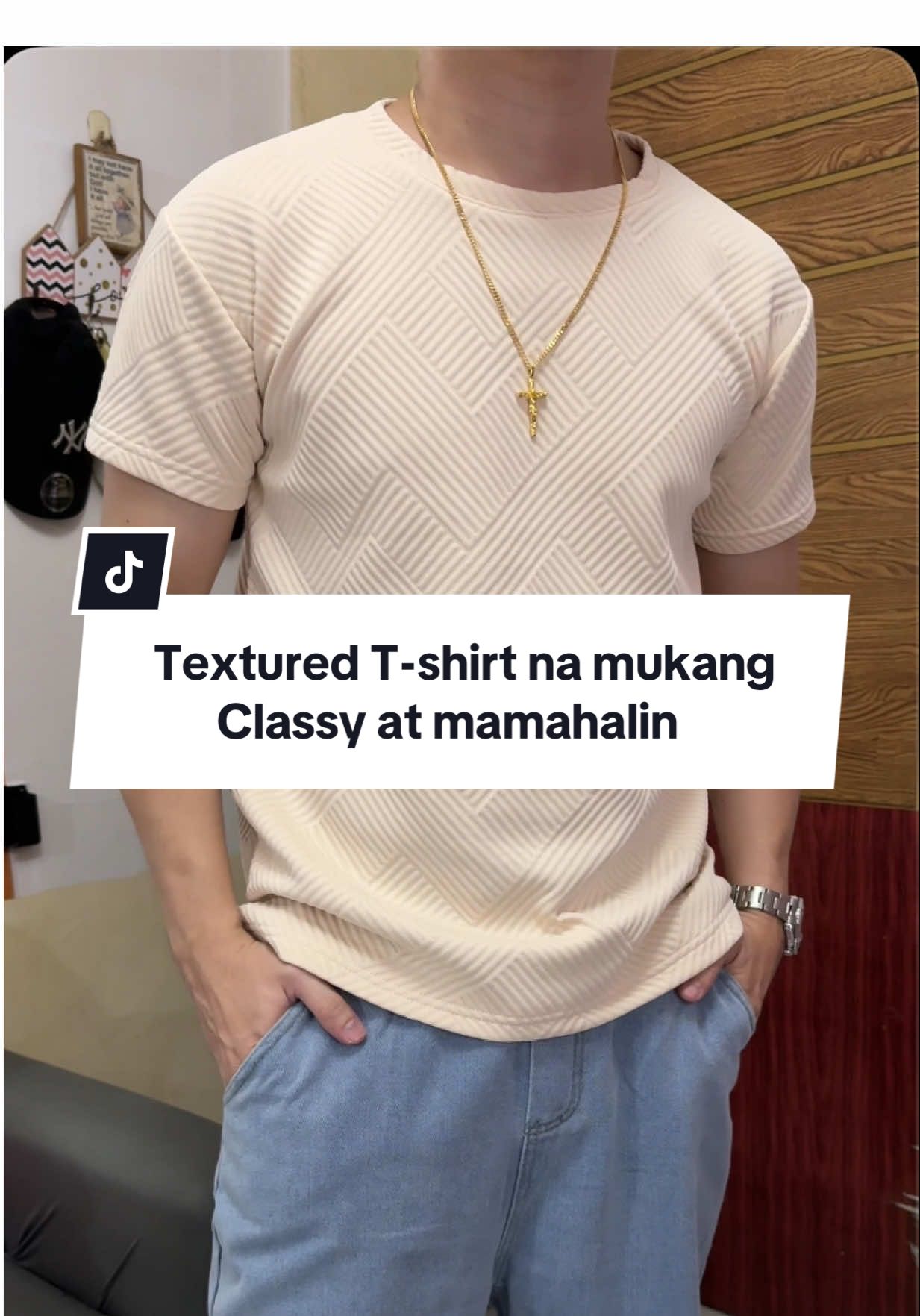 Textured Tshirt na mukang classy at mamahalin #tshirt #textured #outfitinspo #mensfashion #outfitideas 
