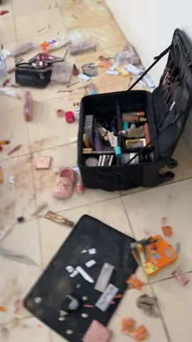 Makeup ku ancurrr 😭😭😭😭.   #makeupancur #hancurhatiku 