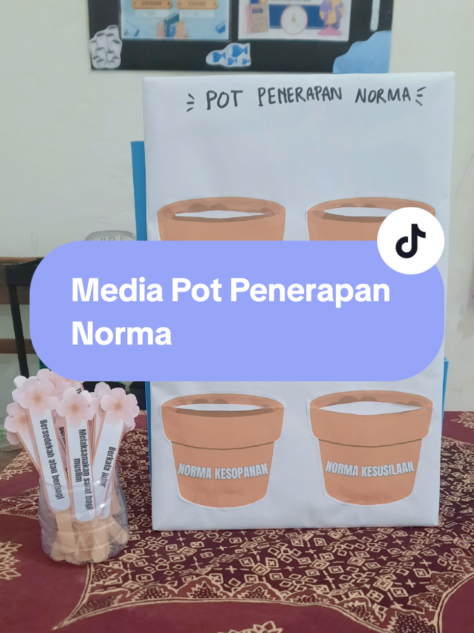 Media Pembelajaran Pot Penerapan Norma, siswa ditugaskan untuk mengambil bunga bertuliskan kegiatan dan memasukkannya ke dalam pot jenis norma yang sesuai. Bisa juga digunakan untuk LKPD siswa📖✨️ #tiktokedu #tiktokeducation #belajarmenyenangkan #mediapembelajaran #kelas5 #pendidikanpancasila #deeplearning 