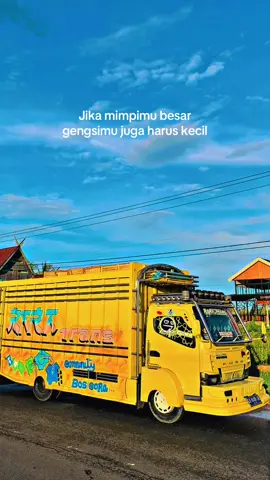 Pasukan buruh waktu⏱️🌶️🛳️ #cabebalap🌶️🌶️ #trukjeneponto #canterlovers #sikuning💛💛💛 #zonatruksulawesi 