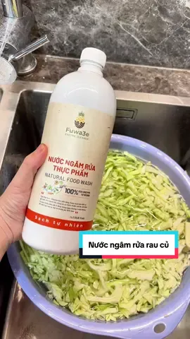 Nước ngâm rửa rau nhà fuwa3e sản xuất từ ezyme tự nhiên, an toàn, hoà tan các chất độc hại tồn dư, khử mùi thực phẩm #nuocngamruaraucu #ruaraucu #fuwa3e #khumui #giadungtienich 