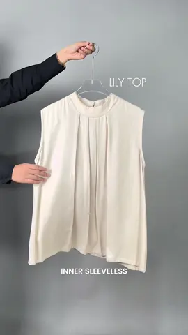 salah satu must have item yang cuci kering pake!! #sleevelesstops #innerrayon 