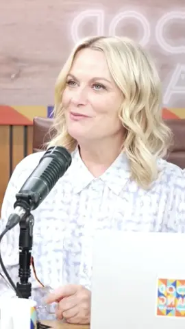#podcasts #Amypoehler #goodhangwithamypoehler #oliviacolman #viral #fyp 