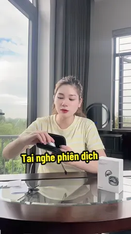 Tai nghe phiên dịch HTC xóa bỏ rào cản ngôn ngữ, phiên dịch 134 tiếng #tainghe #tainghephiendich #htc 