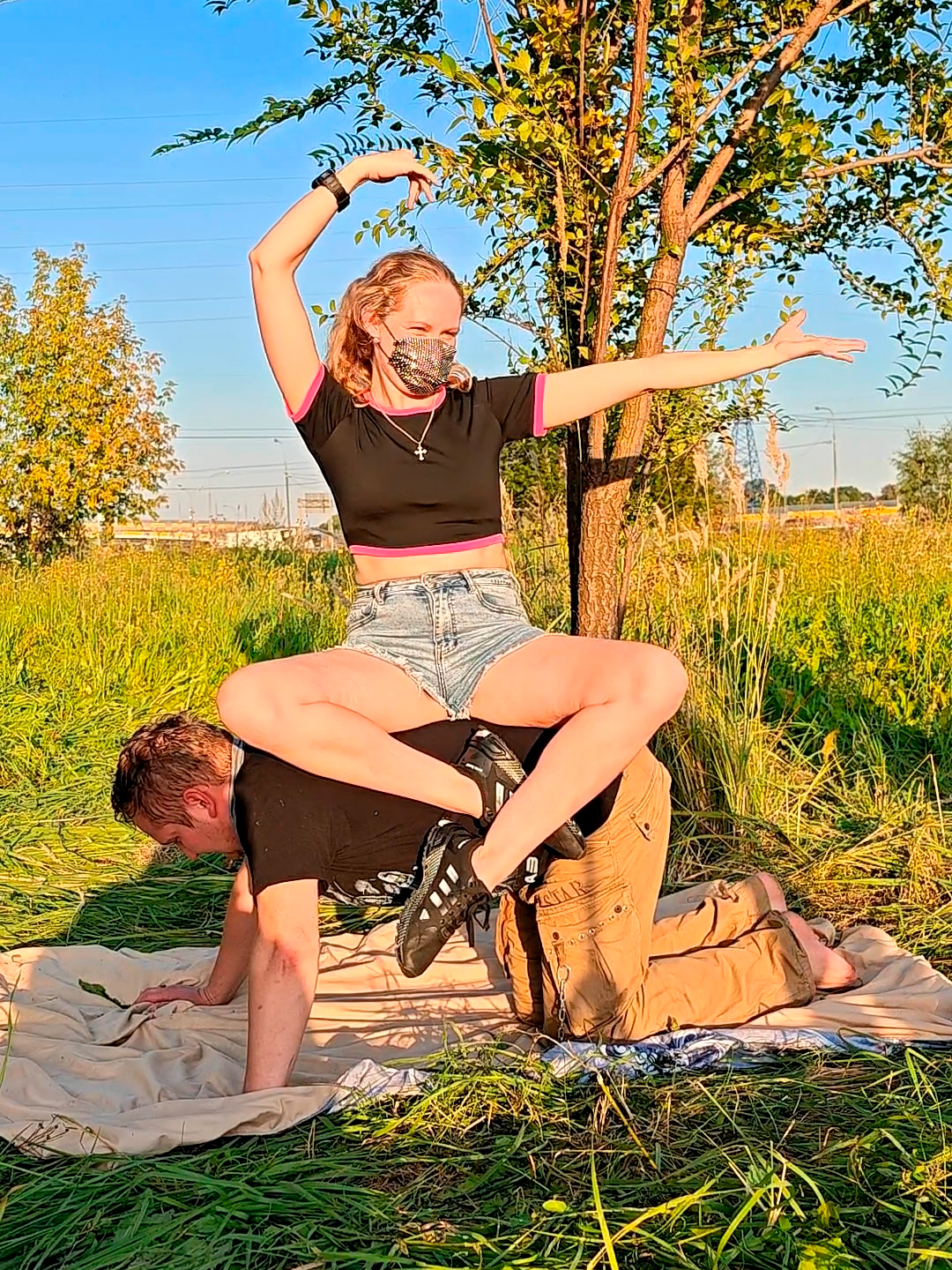 🏖️Workout & chill #fürdich #challenge #strength #plankchallenge #yoga