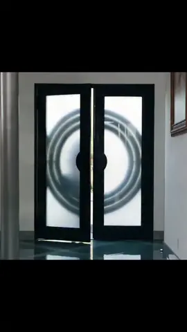 #UK #London #BritishCelebrities #RoyalFamily #PrinceHarry #MeghanMarkle #BritishCulture #Adele #EdSheeran #England #France #Paris #FrenchCelebrities #EiffelTower #FrenchStyle #FrenchMusic #Mbappe #Zidane #FrenchVibes #Russia #Moscow #Putin #RussianCulture #RussianMusic #SlavicBeauty #RussiaToday #EasternEurope #RussianStars #USA #Hollywood #AmericanCelebrities #TaylorSwift #SelenaGomez #JustinBieber #Beyonce #BillieEilish #ElonMusk #LosAngeles #nyc