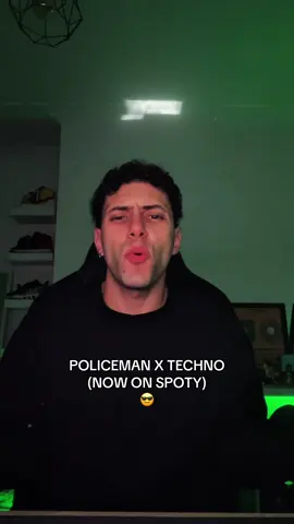 DOWN TO THE FLOOOR 🔥 #remix #techno #heymrpoliceman #lyrics #newbeatorder 