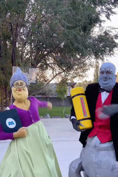 POV:Funniest Halloween Couple Costumes of All Time 🎃 👻 #fyp#halloween #costumeideas #couplecostumes #funny