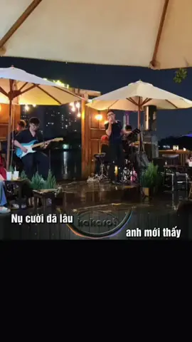 nụ cười đã lâu anh mới thấy🥴#noicosekhonhungvui #nhactamtrang #viral 