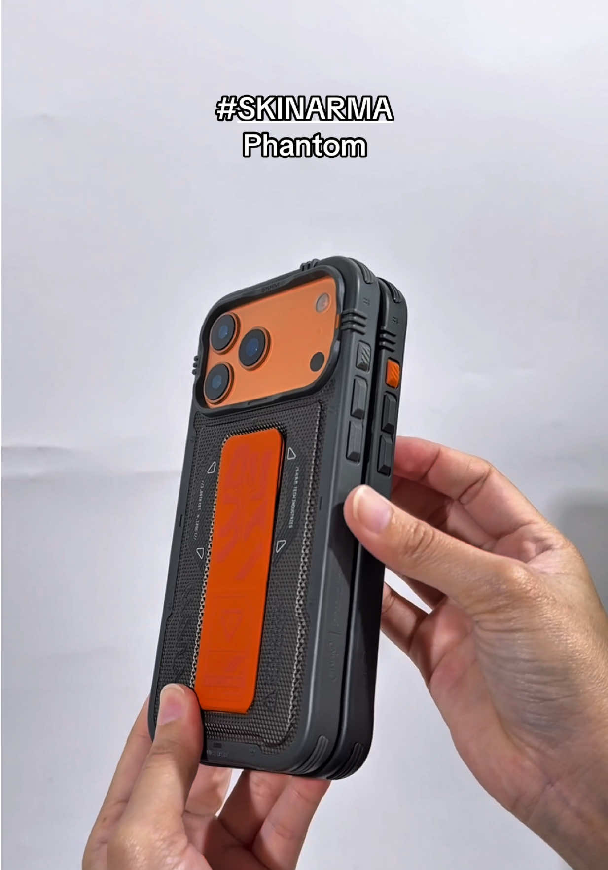 Skinarma Phantom💥☄️ ลุคเข้ม ฟังก์ชันแน่น แถมกันกระแทก 2.4 เมตร💫 #maitreechit #iPhoneCase #Accessories #iPhone17ProMax #ไมตรีจิต 