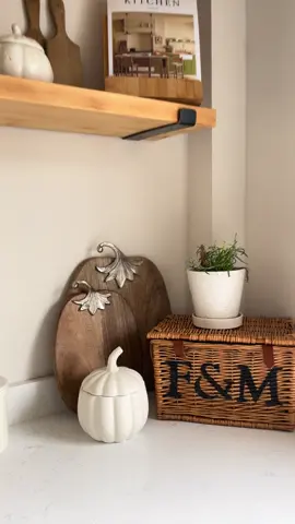 First TikTok post!  #rusticshelves #rustic #diyshelves #homedecor #homeaccount  