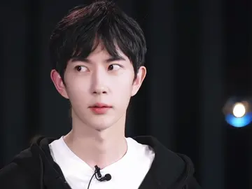 Cứ ngỡ như mới ngày hôm qua anh vẫn ở đây#vumonglung #于朦胧 #于朦胧yumenglong #china 