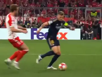 يمته تحن علي وتعود.! ....     #توني_كروس  #ريال_مدريد  #اغاني  #اغاني_مسرعه💥  #fyp 