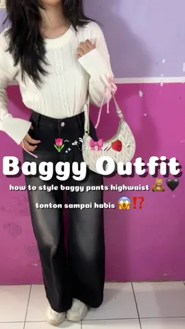 gimana cara styling baggy jeans warna hitam 😩🤍✨❗️🎀 #fyp #outfitideas #baggyjeans #outfitinspiration #outfitinspo 