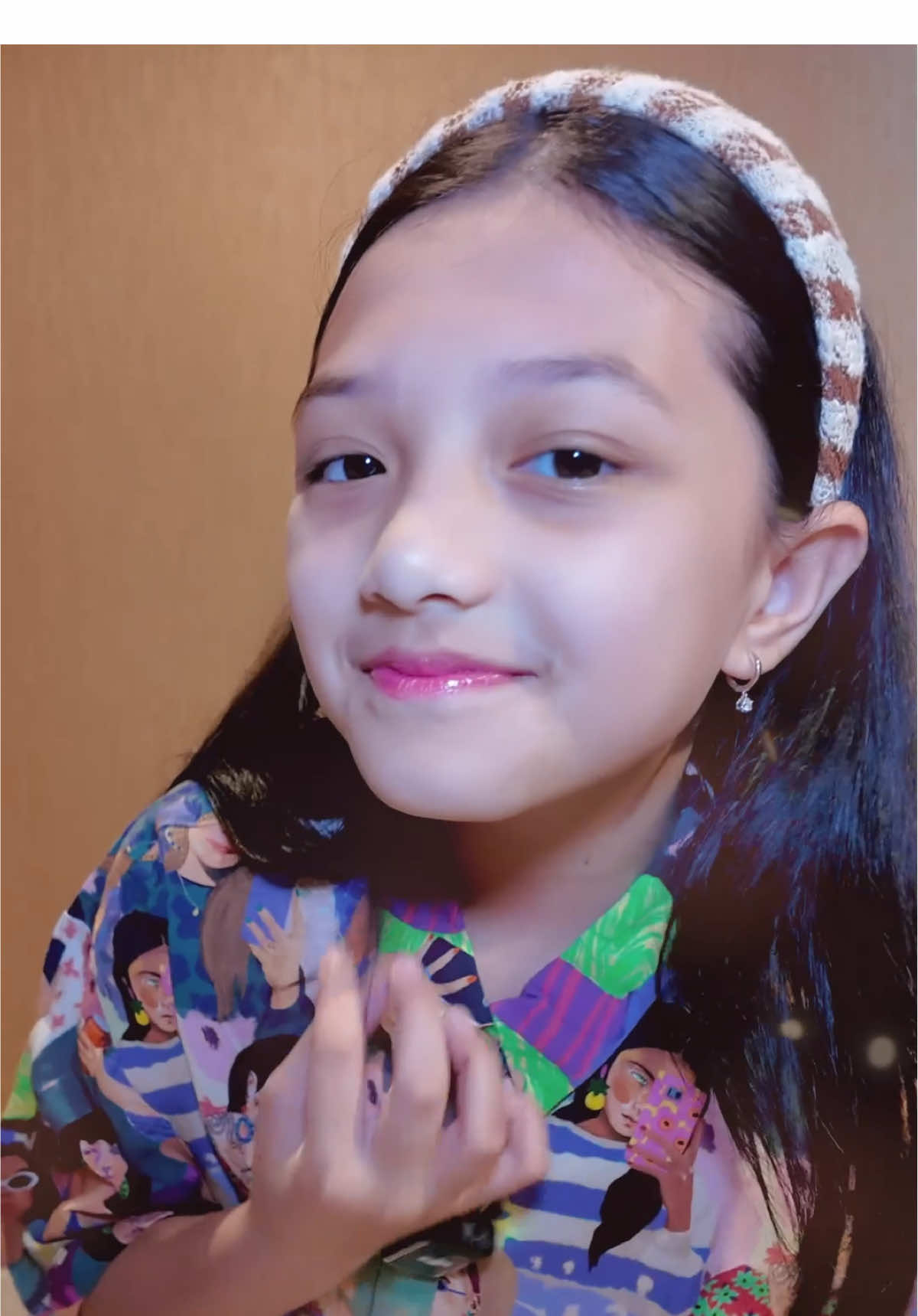 Hai Bestys! Yuk ikutan challenge “PLAYDATE WITH ARSY” hari Sabtu, 20 September 2025, dengan cara : Tulis komentar kalian di MV PICNIC dan jawab pertanyaan berikut “Adegan mana yang menjadi favorit kamu di MV Picnic?” sertakan nama akun instagram kamu/orang tua kamu (jangan di private ya guys) dan sertakan domisili kamu tinggal! 😍 Yuk Bestys, buruan ke youtube channel The Hermansyah A6, dan ikutan challengenya yaa! Kita main dan seru-seruan bareng di Sabtu ini yaa 🥰💖  Deadline Challenge : paling lambat hari Jumat 19 September 2025, jam 12.00 siang. #ArsyHermansyah #ArsyNewSingle #CeritaArsy #PicnicByArsy 