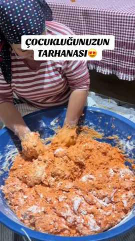 Tamamen doğal,bol yoğurtlu nohutlu ve biberli ev yapımı tarhanamız😍 Sipariş vermek için bize instagram adresimizden ulaşabilirsiniz  #tarhana #evyapımı #doğal #tarhanaçorbası #organik