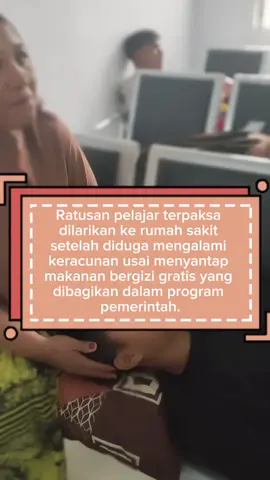 Ratusan Pelajar di Banggai Kepulauan Dilarikan ke Rumah Sakit Diduga Keracunan Makanan Bergizi Gratis Ratusan pelajar terpaksa dilarikan ke rumah sakit setelah diduga mengalami keracunan usai menyantap makanan bergizi gratis yang dibagikan dalam program pemerintah. #fyppppppppppppppppppppppp #konten #fyp #viral 