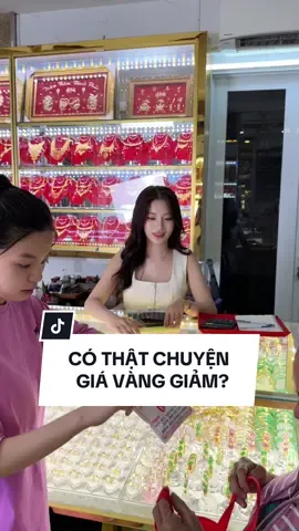 Giá vàng giảm rồi tăng, nên mua hay bán? #dungbanvang 