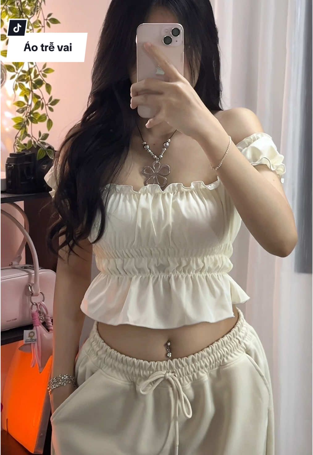 Áo chun nhún bèo trễ vai xinh quá mí bà oi😍😍😍 #xunghuong #aoxinh #aohottrend #aotrevai #outfit 