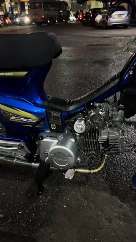 Blue 🔹 #Honda #Dream 🇻🇳