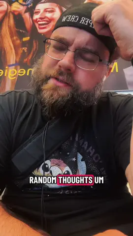 #overtired #starwarsadult thoughts brought to you be #airportlayovers and #drpepperpower 