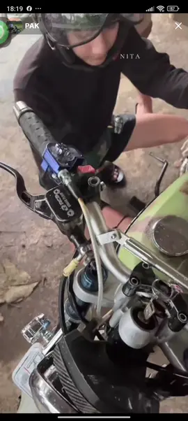 mentahan live : motor isal gak bisa hidup#affanfaisal #masukberanda #trend 