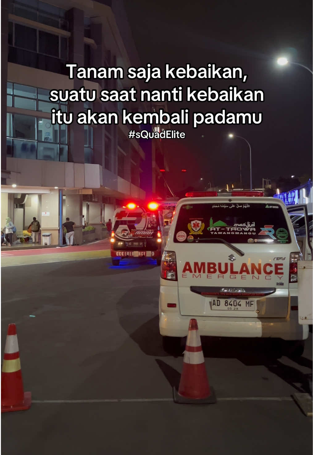 Berlomba lomba dalam hal kebaikan🔥 #readkaranganyar #ambulance #relawanambulance #emergency #solo24jamm 