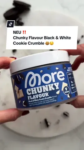 🚨Aufgepasst! Das ist das neue Chunky Flavour Black & White Cookie Crumble 🤤🍪 Wer ist ready??? 😍  #morenutrition #chunkyflavour #zuckersparen 