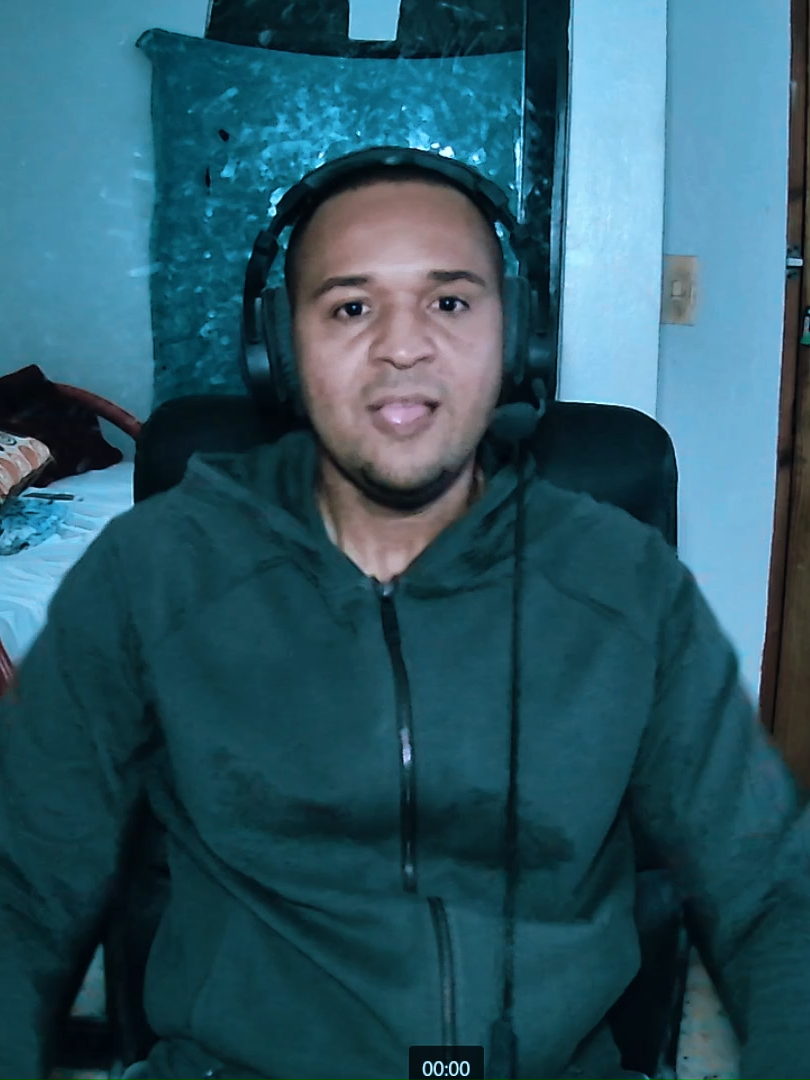 Dalas Review le tiene enviadia a alofoke #tik #tiktok #tiktokindia #viral