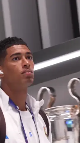 REAL MADRID PLAYER ARRIVAL 🤍🖤👏🏽🔥.  #championsleague #realmadrid #football 