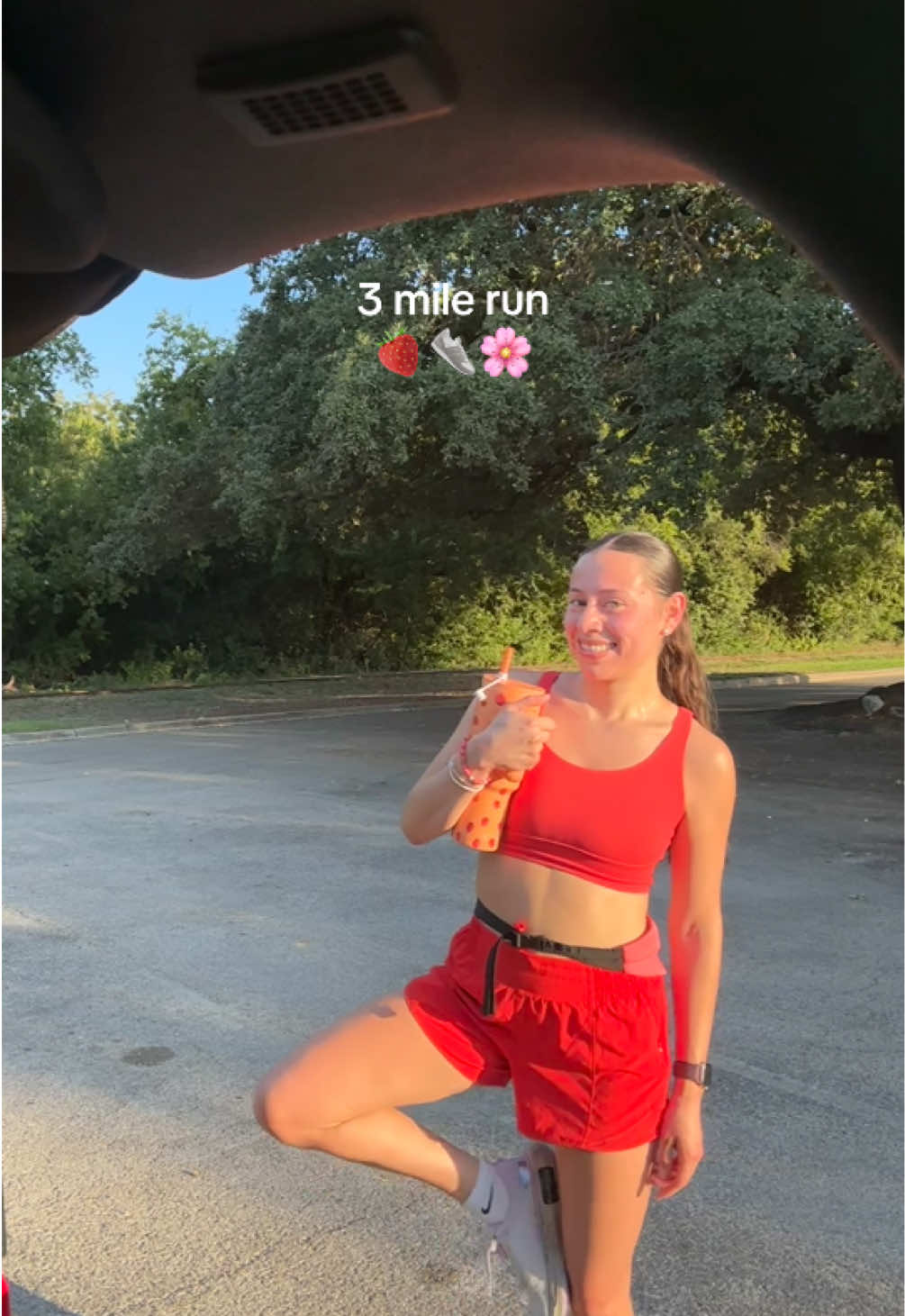 back to making running tiktoks👟🍓🌸 #runtok #Running #runnergirl #texas #TYJ 