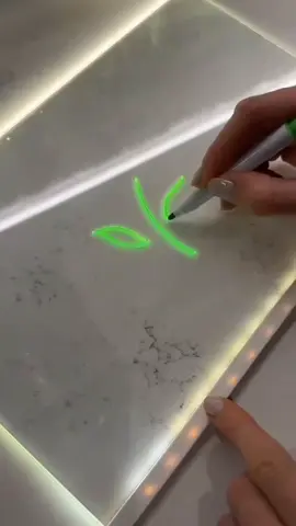 Lousa Luminosa LED #tiktokshopbrasil #tiktokshop #brinquedos 