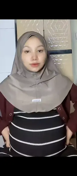 Bumil cantik🥰😍 #bumilsehatbayisehat🤰♥️😘😘 #fyp #bumilcantik #galeribumil #bumilhappy 