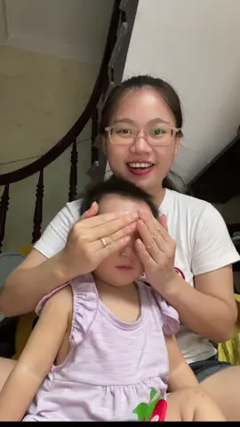 Rủ ngay bé yêu đu trend 😛 #tiktok #xuhuongtiktok #cocomelon 