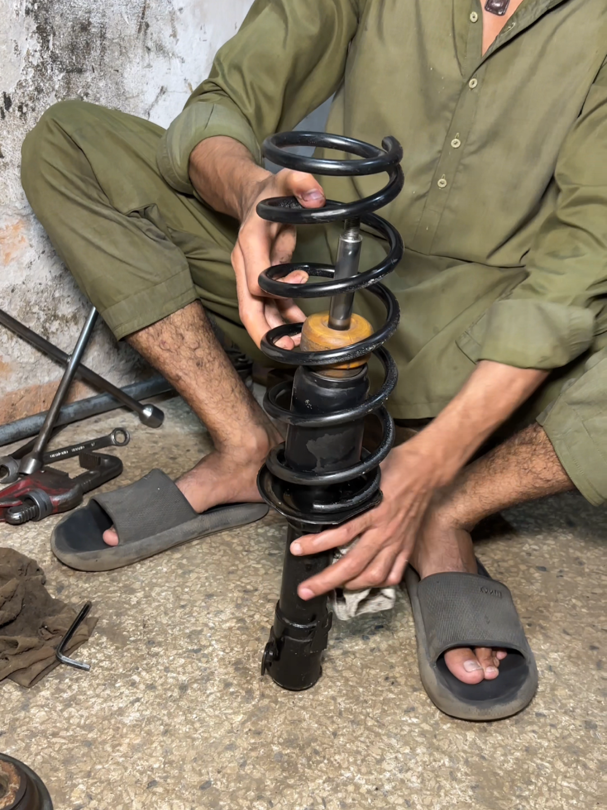 Car Shock Absorber Restoration Full Working Process 