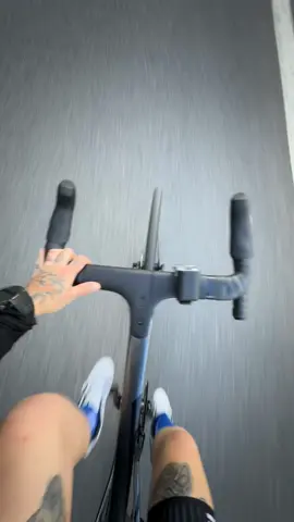 🔥 #canyon #canyonbike #aero #roadbike #cycling 