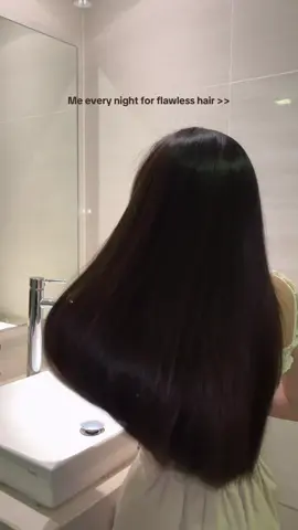 This magic night serum is my nightly must-have 🫶🏻✨ Product : Kerastase 8H Magic Night Serum @Kérastase Indonesia  #hair #haircare #hairtips #hairroutine #KerastaseID 