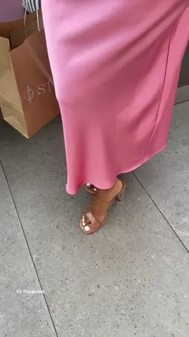 Outfit🫶🏻 #viral #followback #paratí 