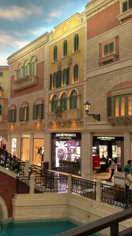 Found this on my gallery from our last Macau trip huhu, literal na eto tlgang KDRAMA maiisip mo kapag nasa macau 😭 #boysoverflowers  #venetianmacau🇲🇴 