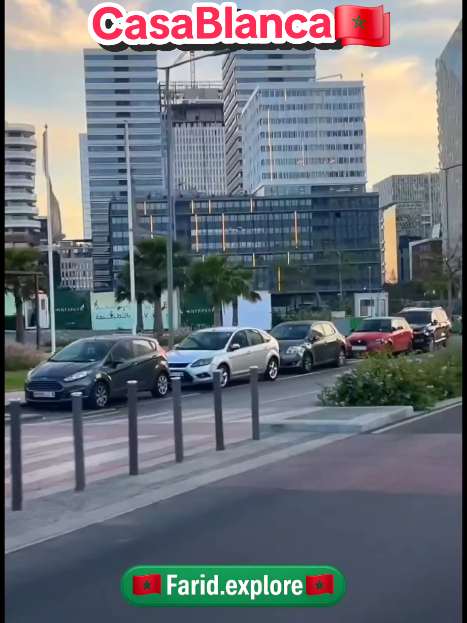 ✨ Casablanca… entre modernité et ambition ✨ Casablanca, le cœur battant du Maroc, se transforme jour après jour en un symbole de modernité et de dynamisme urbain. Entre autoroutes modernes, tramway, projets côtiers et architecture ambitieuse, la métropole blanche incarne un Maroc tourné vers l’avenir et ouvert sur le monde. 🌍🏙️ #Casablanca #Maroc #Voyage #Architecture #Découverte  