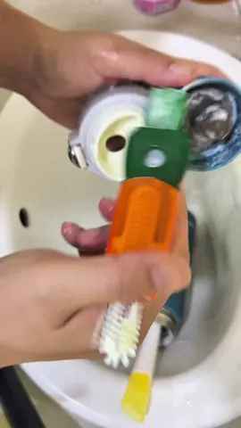 ล้างแก้วแบบ asmr ล้างได้ทุกซอกทุกมุมของแก้ว เริ่ดมาก คุ้มเกินคุณพี่ #ป้ายยาtiktok #asmr #แปรงล้างแก้ว #ใช้ดีบอกต่อ #ฟีดดดシ 