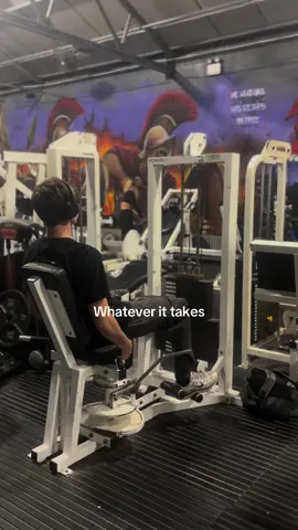 #gym #ukbodybuilding #teenagebodybuilding #bodybuilding #mikeylifts 