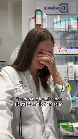 Oh nooo, come faremo senza di leiii 🥲 #farmacia #farmacista #clienti #vitadafarmacista #ricettamedica @Annalisa Campoli 