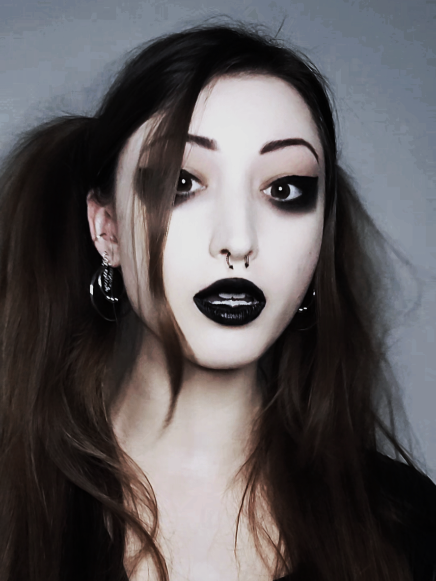 #fyp #foryoupage #gothgirl #lol #funny 