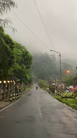 kaliurang after rain🌧️🌧️🌧️ #kaliurangyogyakarta #kaliurang #afterrain #hujan 