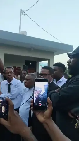 Ketua Sinode GKI Di Tanah Papua, Bpk Pendeta Hendrikus Mofu, S.Th. Jangan hanya kata2 umpan. Buktikan Dengan Memobilisasi Massa GKI Se -Tanah Papua, Buat Aksi Diseluruh Basis GKI. Sudah Saatnya Gereja Turun ke jalan Menjadi Garda Terdepan Untuk menyelamatkan Tanah & Manusia Papua. Coba buktikan... #simode #GKI #Papua Sorotan Berita Viral